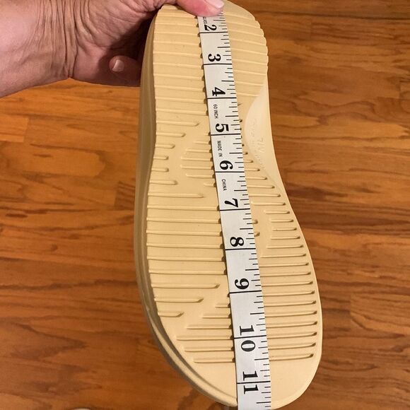Men's orthopedic Size M/L medium/large flip-flops cream color w/arch support - Picture 10 of 11